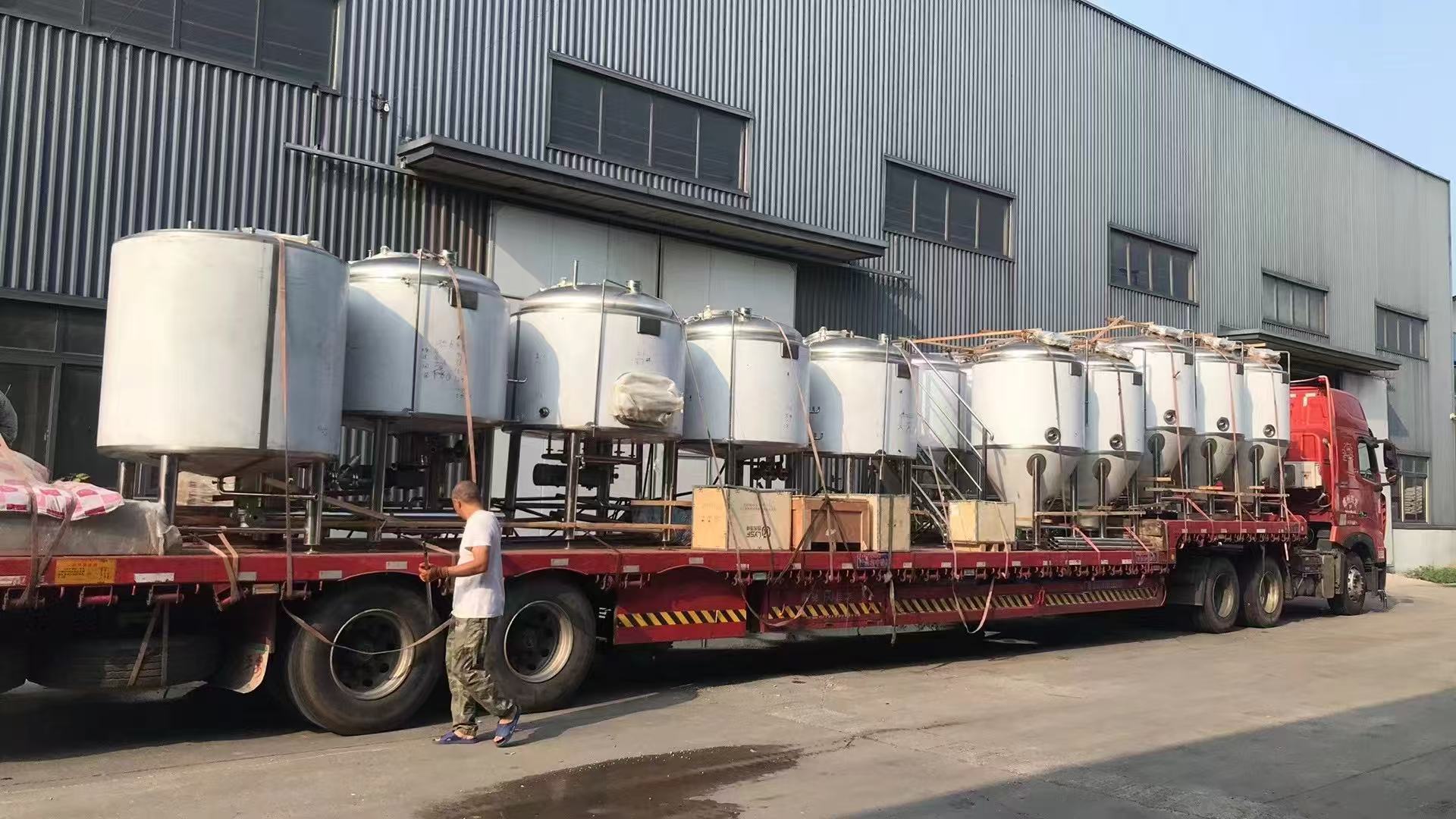 通化精酿啤酒设备厂—精酿啤酒设备